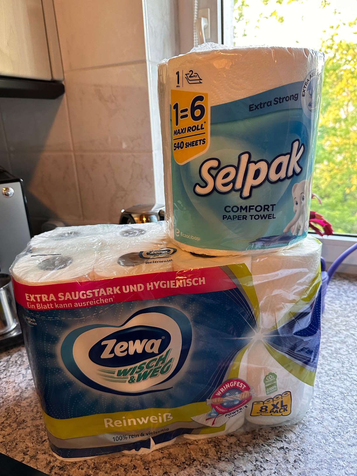 Selpak Paper Towels Papierhandtücher, 4er-Pack, 3-lagig