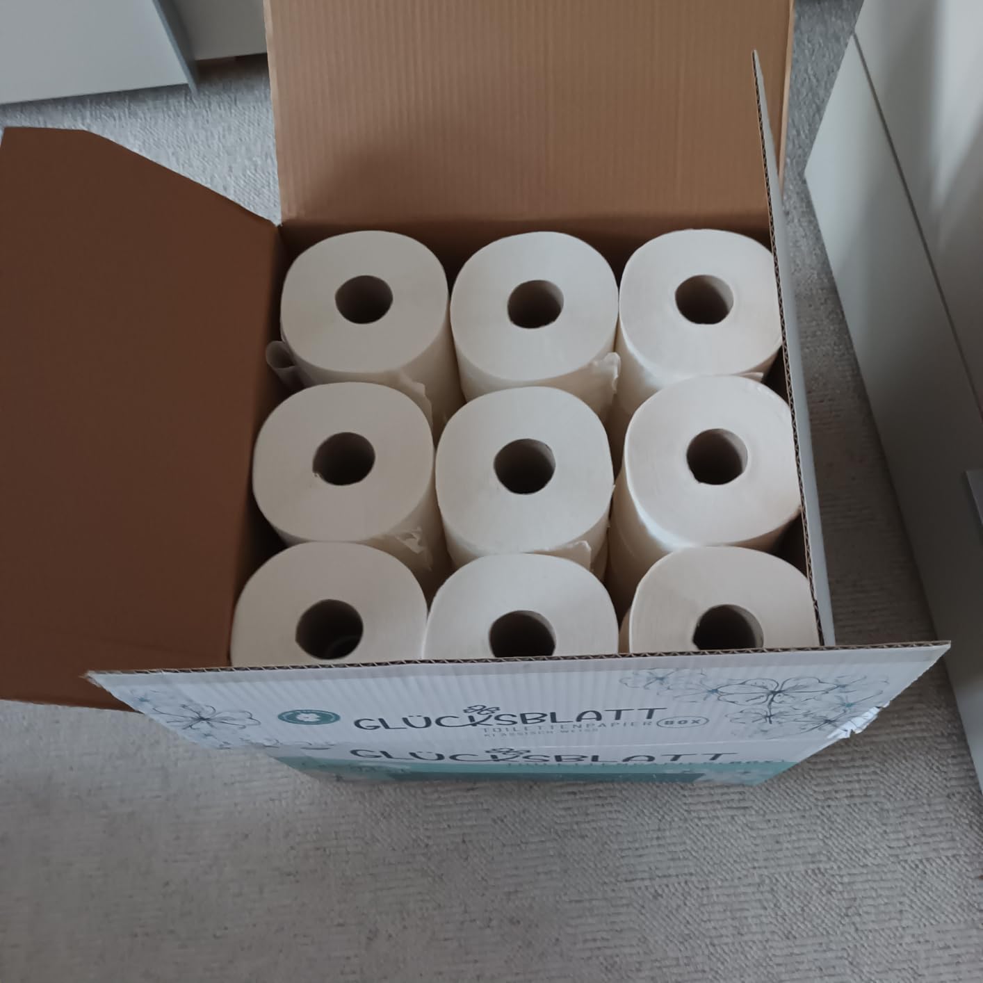 Glücksblatt Toilettenpapier Box 3-lagig, 75 Rollen, 13.500 Blatt, ohne Duft