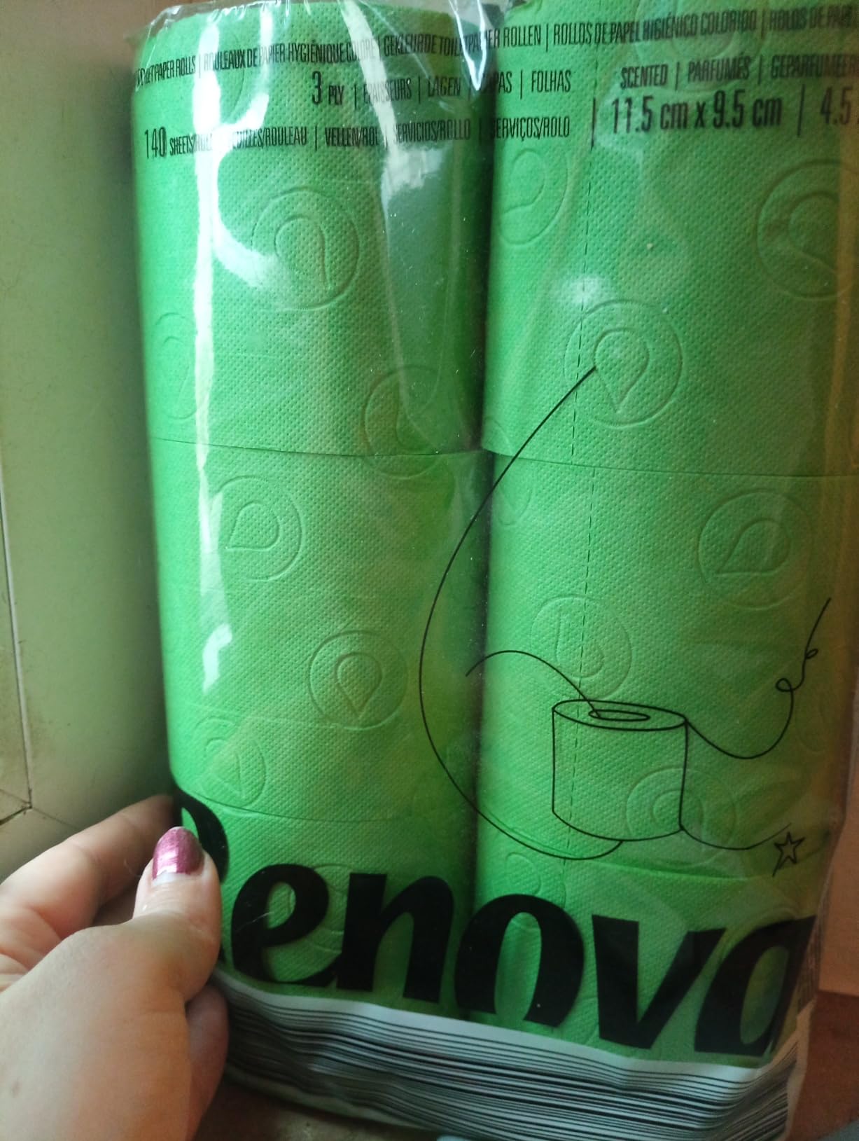 Renova Toilet Paper GREEN Toilettenpapier 6 Rollen, grün